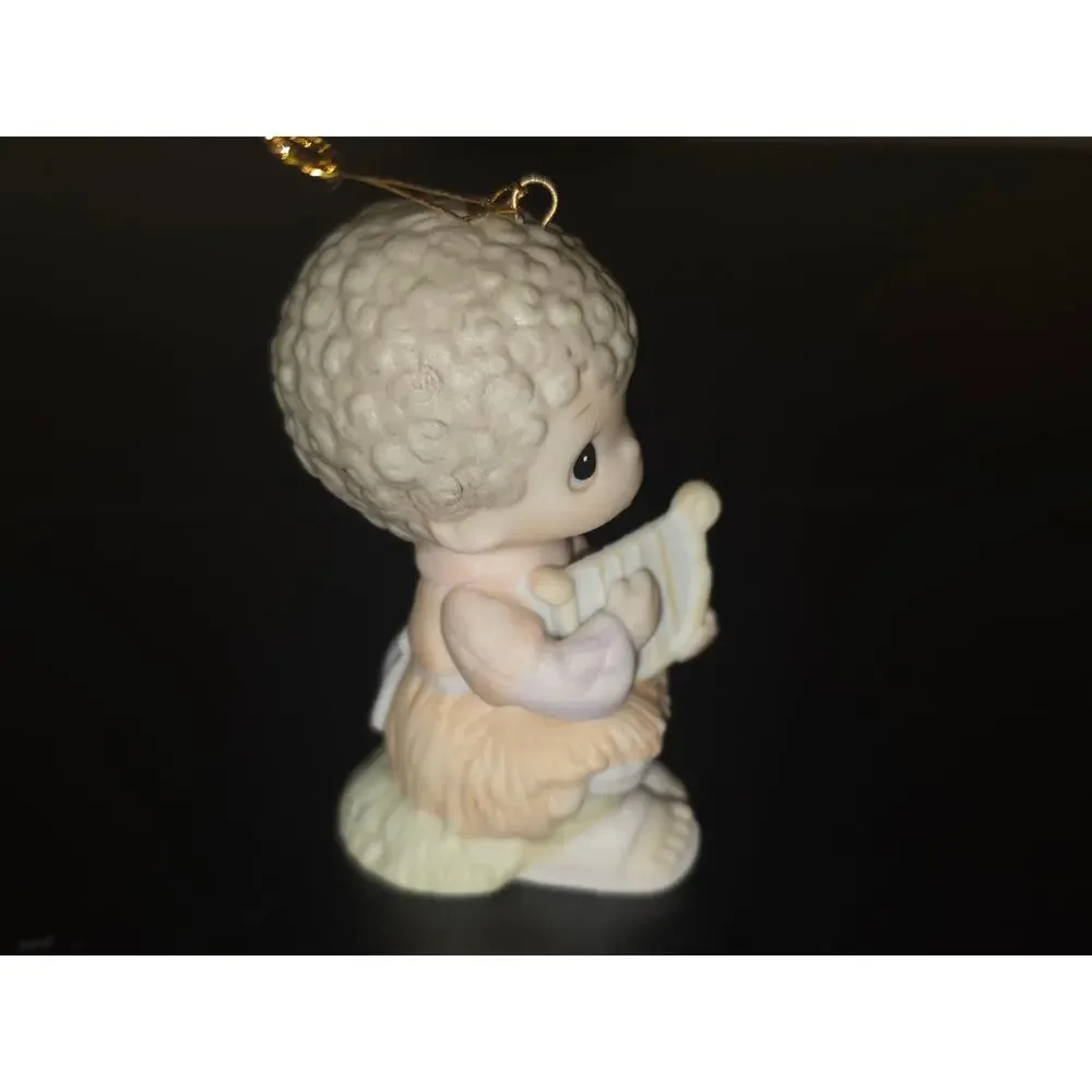 Enesco Precious Moments‎ Joy To The World Angel Ornament 1980 E5388